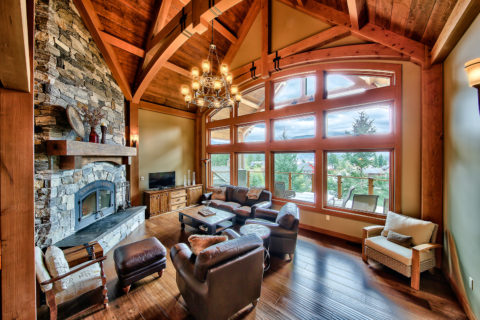 Chateau Corina, Sunshine Coast, BC. Timberwork by Kettle River Timberworks.