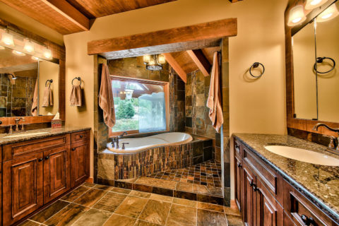 Chateau Corina, Sunshine Coast, BC. Timberwork by Kettle River Timberworks.