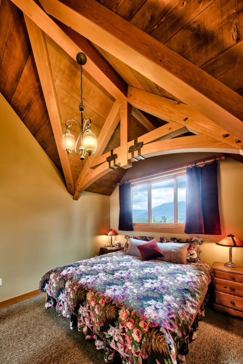 Chateau Corina, Sunshine Coast, BC. Timberwork by Kettle River Timberworks.