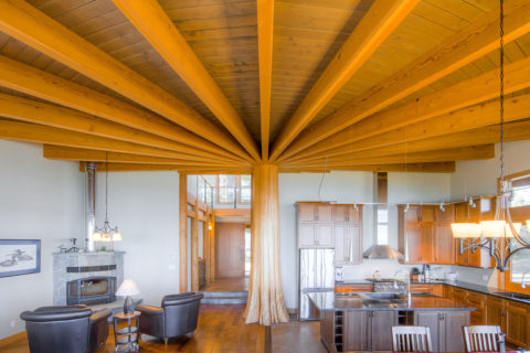 Curve Appeal, Sidney Island, BC. Timberwork by Kettle River Timberworks.