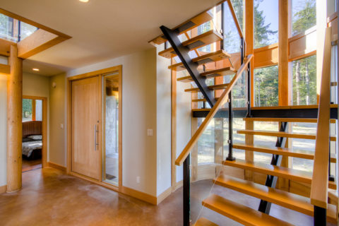 Curve Appeal, Sidney Island, BC. Timberwork by Kettle River Timberworks.