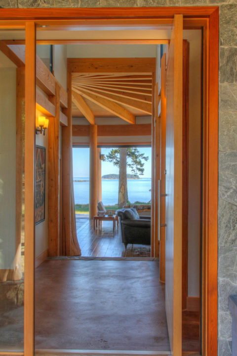 Curve Appeal, Sidney Island, BC. Timberwork by Kettle River Timberworks.