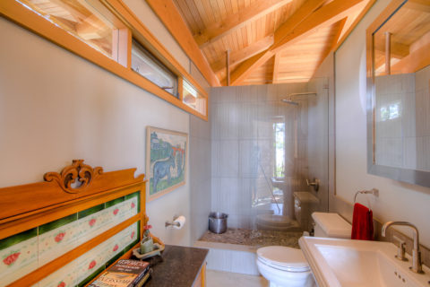 Island Getaway, Sunshine Coast, BC. Timberwork by Kettle River Timberworks.