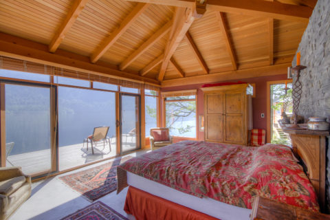 Island Getaway, Sunshine Coast, BC. Timberwork by Kettle River Timberworks.