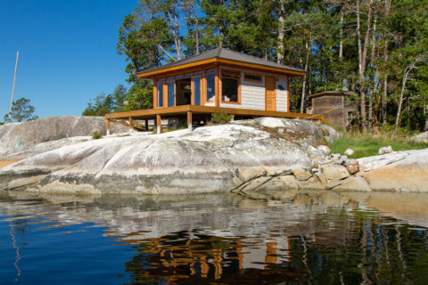 Island Getaway, Sunshine Coast, BC. Timberwork by Kettle River Timberworks.