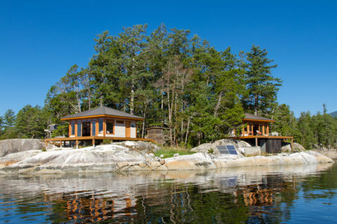 Island Getaway, Sunshine Coast, BC. Timberwork by Kettle River Timberworks.