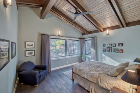 Modern Mountain Home, Whistler, BC. Timberwork by Kettle River Timberworks.