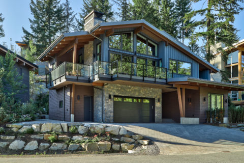 Modern Mountain Home, Whistler, BC. Timberwork by Kettle River Timberworks.